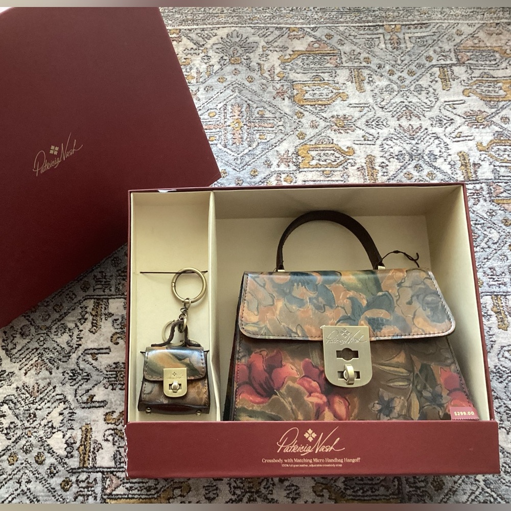 Patricia Nash Chauny Satchel with Matching Handbag Hangoff